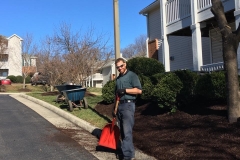 lawn maintenance Roanoke